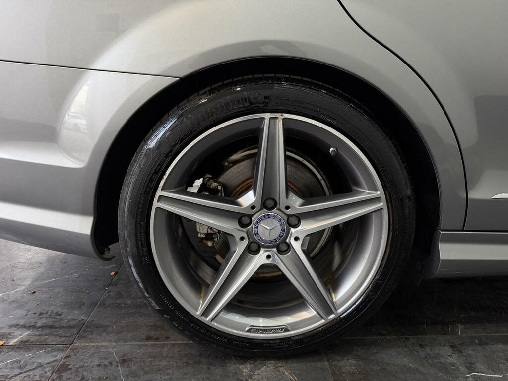 Mercedes-Benz C Class 2.1 C220 Cdi Blueefficiency Elegance 170 Bhp Black #26