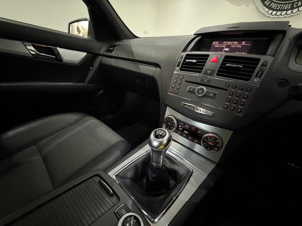 Mercedes-Benz C Class 2.1 C220 Cdi Blueefficiency Elegance 170 Bhp Black #12