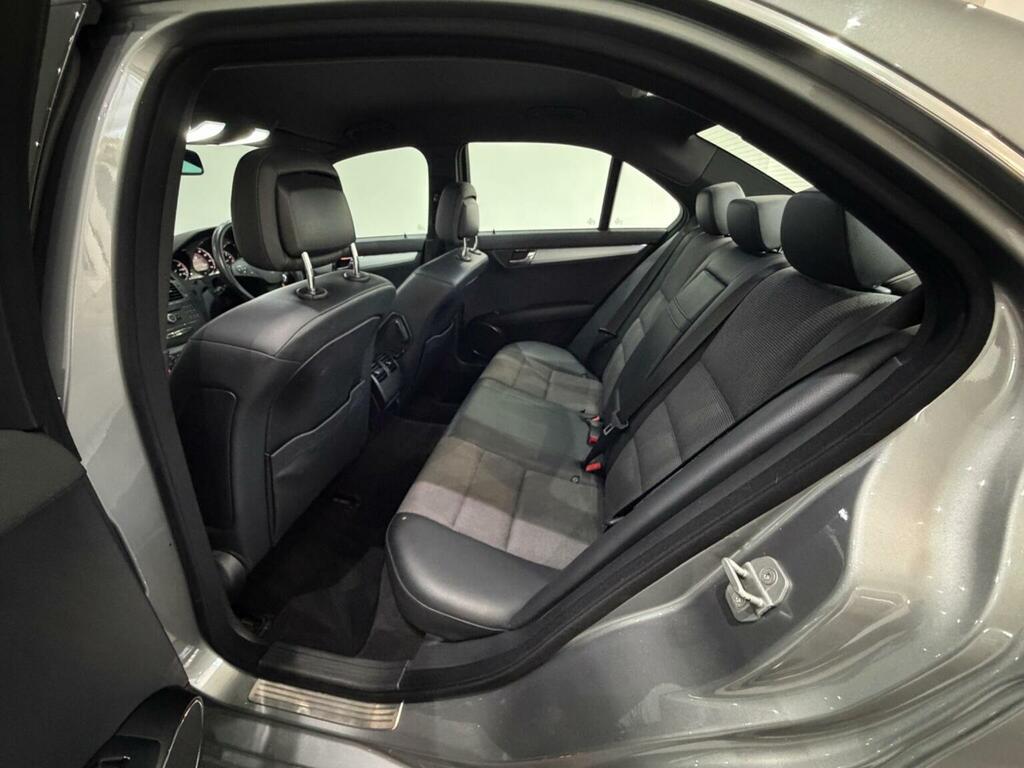 Mercedes-Benz C Class 2.1 C220 Cdi Blueefficiency Elegance 170 Bhp Black #18