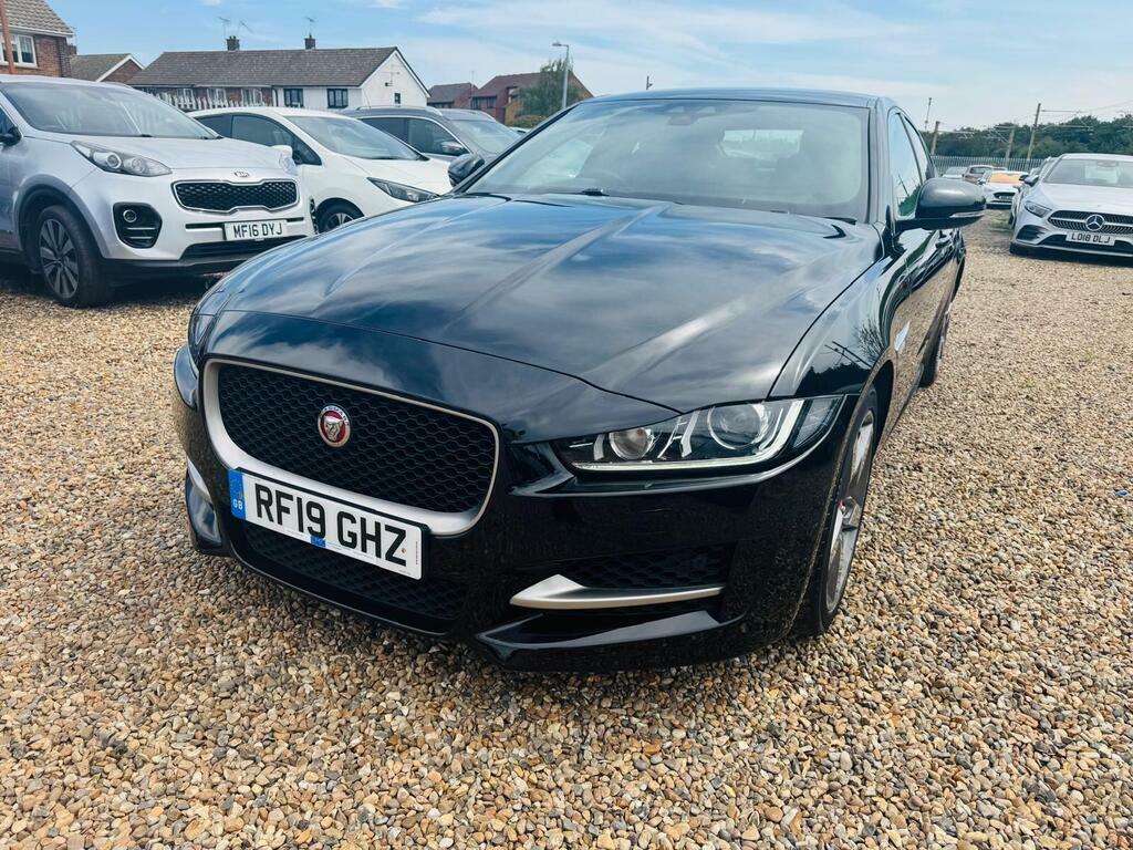 Jaguar XE 2.0I Gpf R-sport Euro 6 S S Black #3