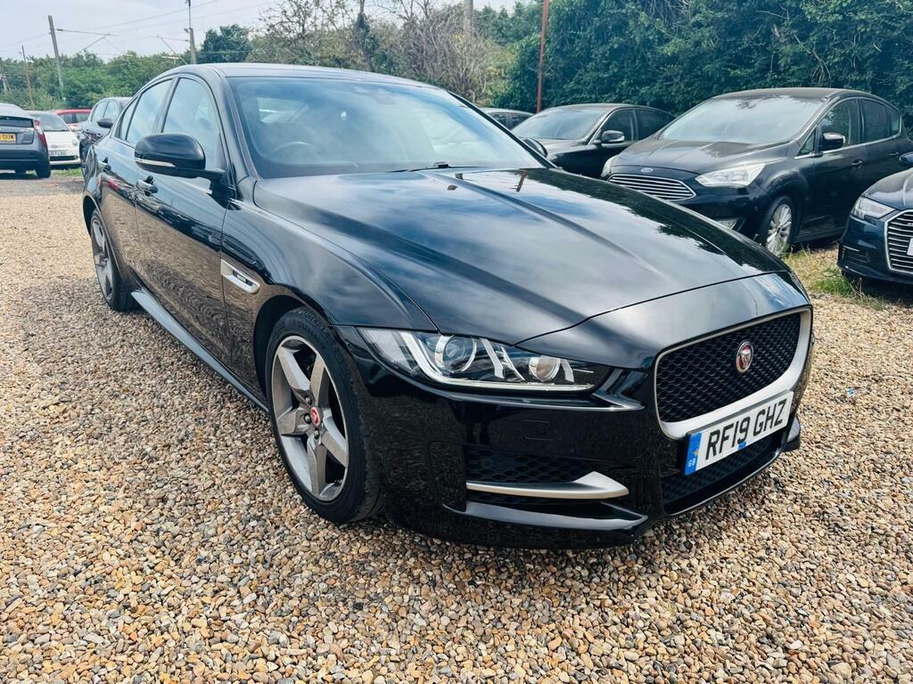 Jaguar XE R-dynamic S White #11