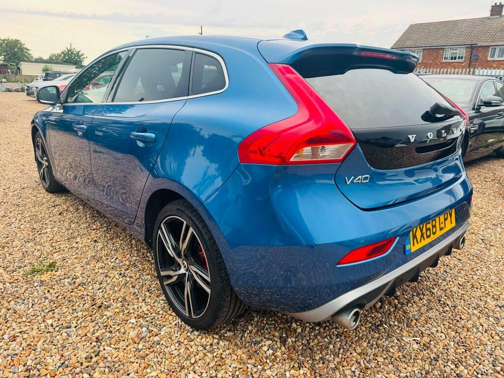 Volvo V40 1.5 T3 Gpf R-design Pro Euro 6 S S Blue #4