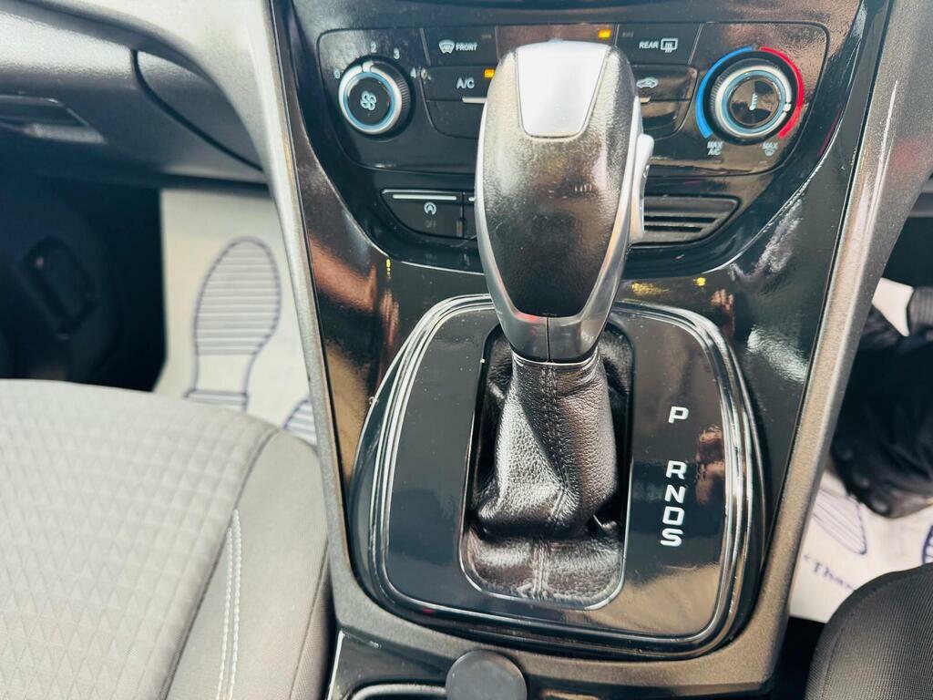 Ford Grand C-Max Blue #40