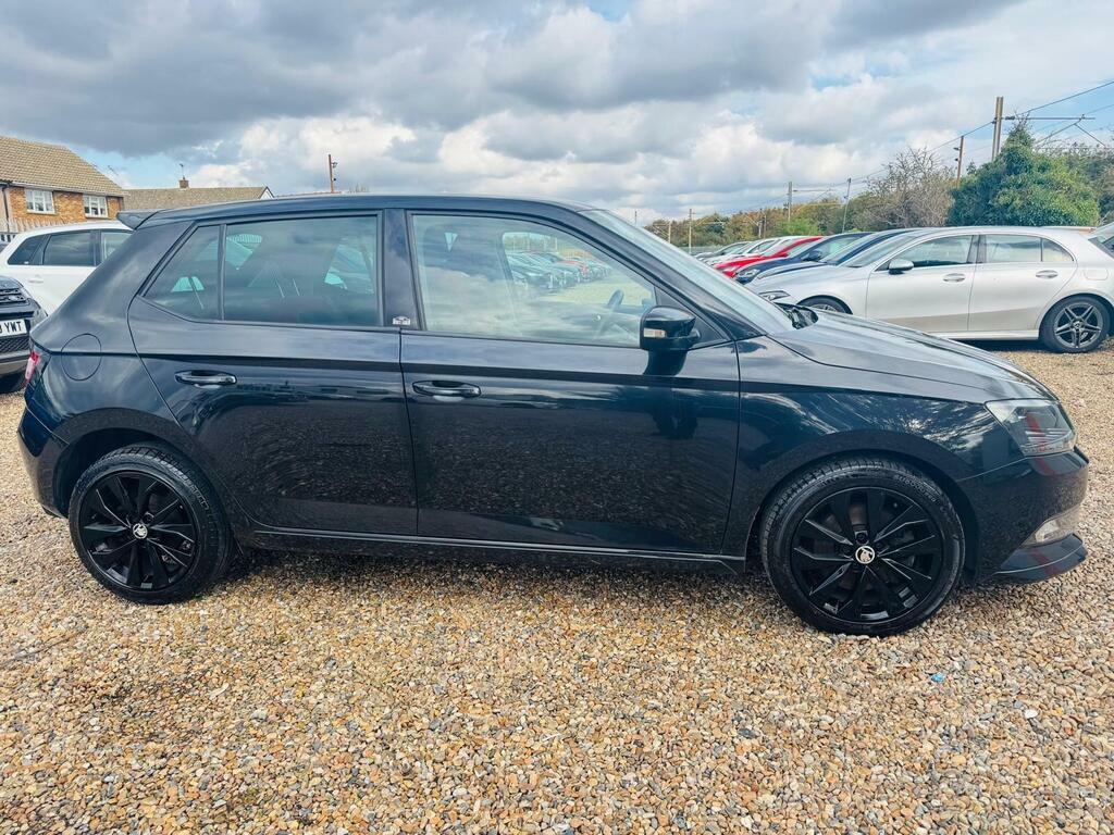 Skoda Fabia Hatchback White #27