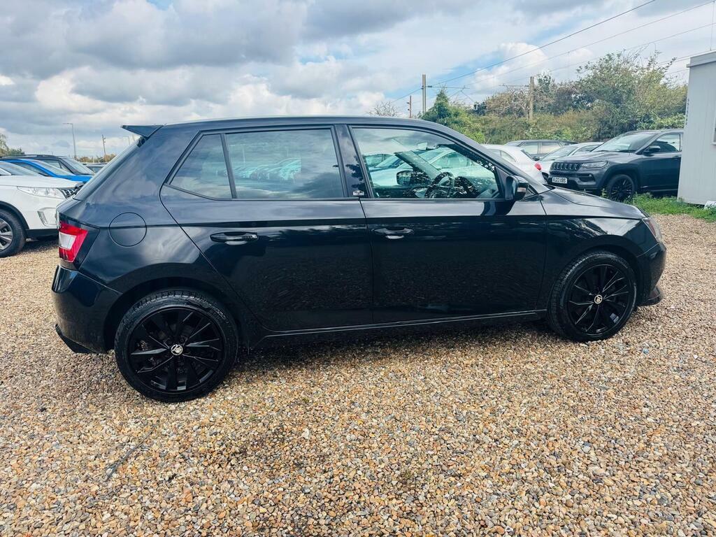 Skoda Fabia Hatchback White #28