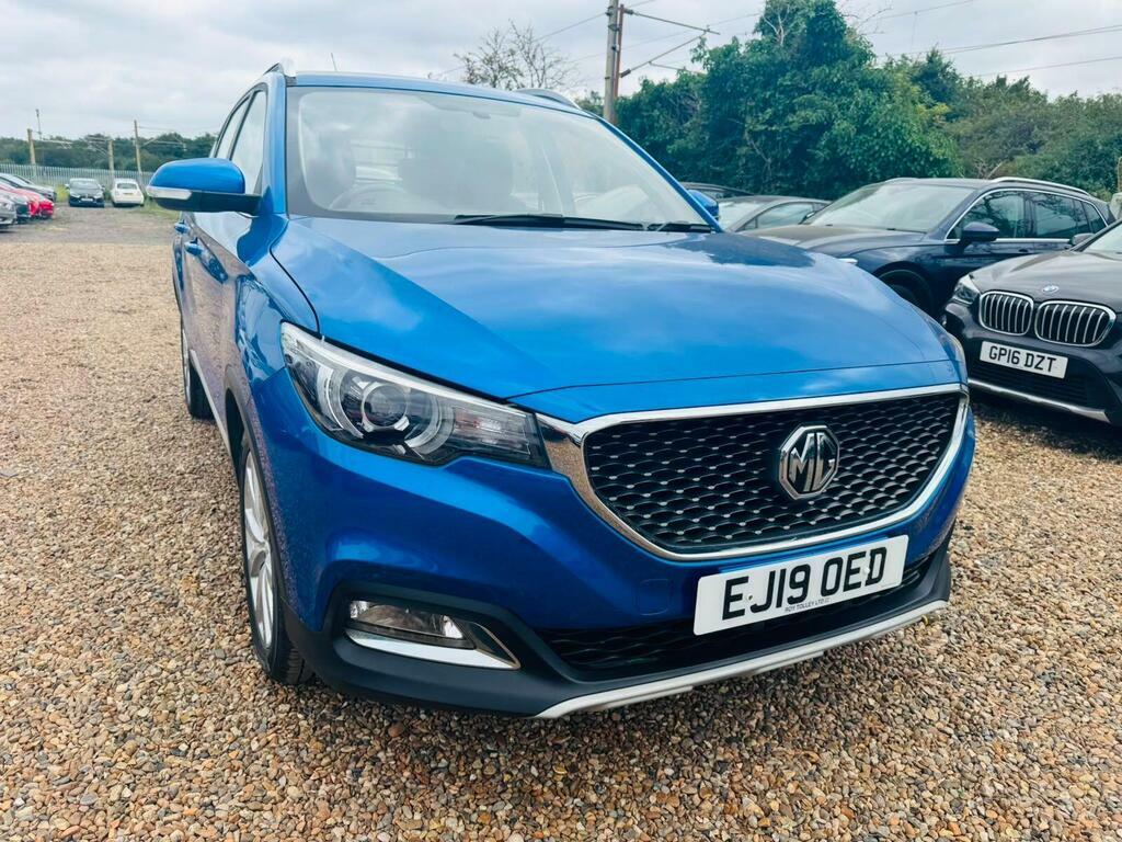 MG ZS Excite White #10
