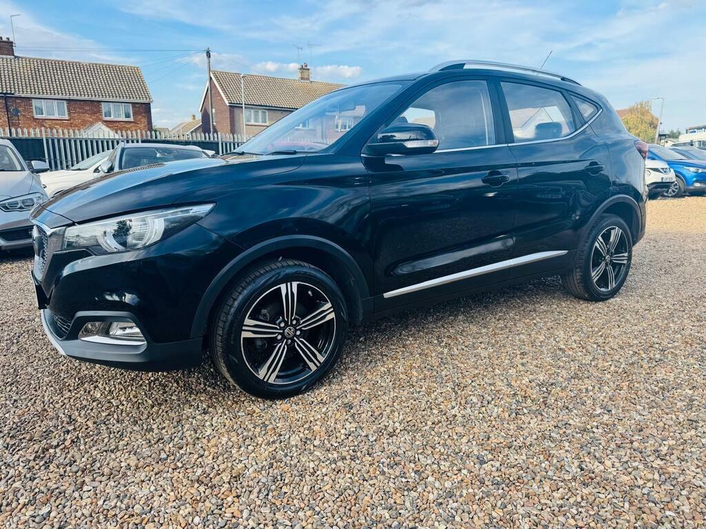 MG ZS Vti-tech Exclusive Red #24