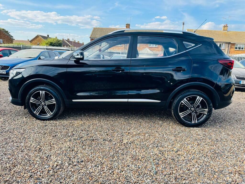 MG ZS Vti-tech Exclusive Red #31