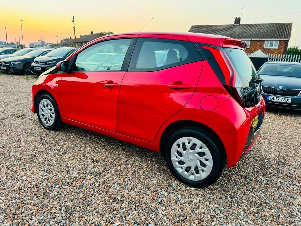 Toyota Aygo Aygo X-clusive Vvt-i Silver #52