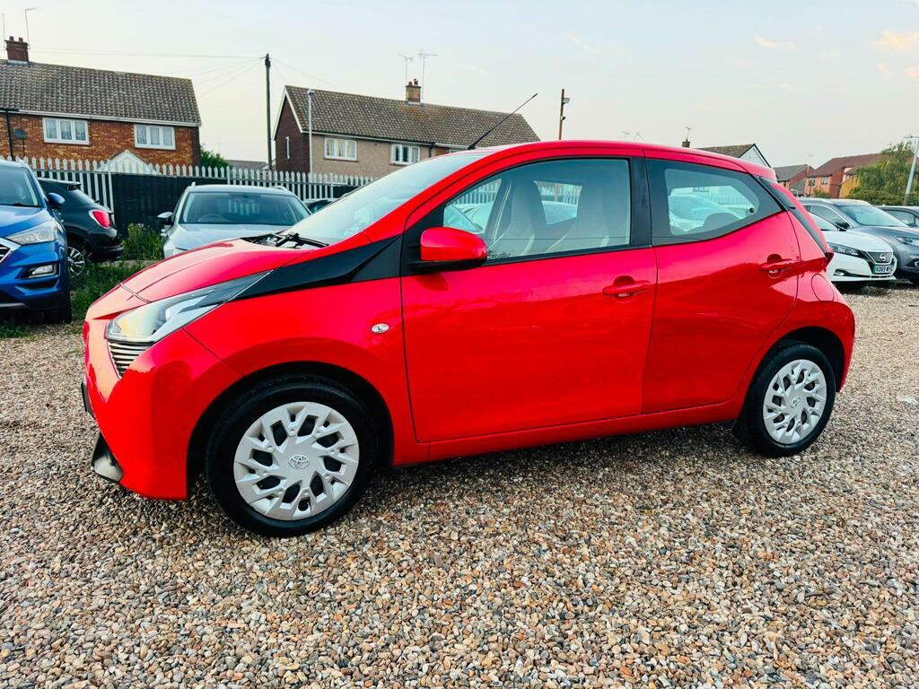 Toyota Aygo Aygo X-clusive Vvt-i Silver #24