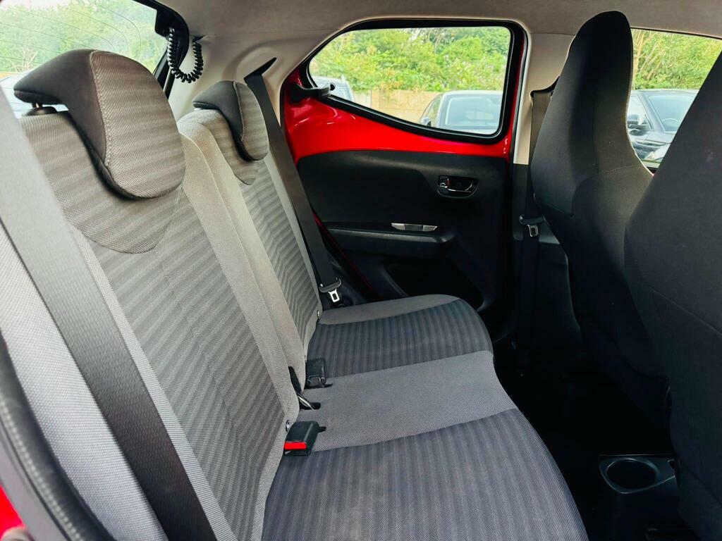 Toyota Aygo Aygo X-clusive Vvt-i Silver #34