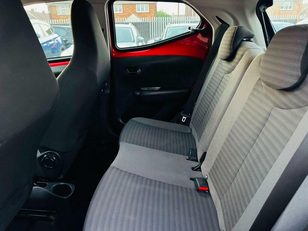 Toyota Aygo Aygo X-clusive Vvt-i Silver #36
