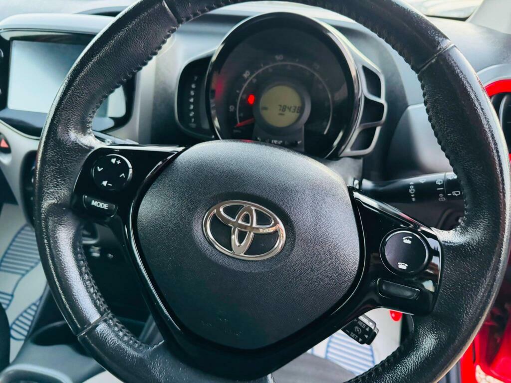 Toyota Aygo Aygo X-clusive Vvt-i Silver #49