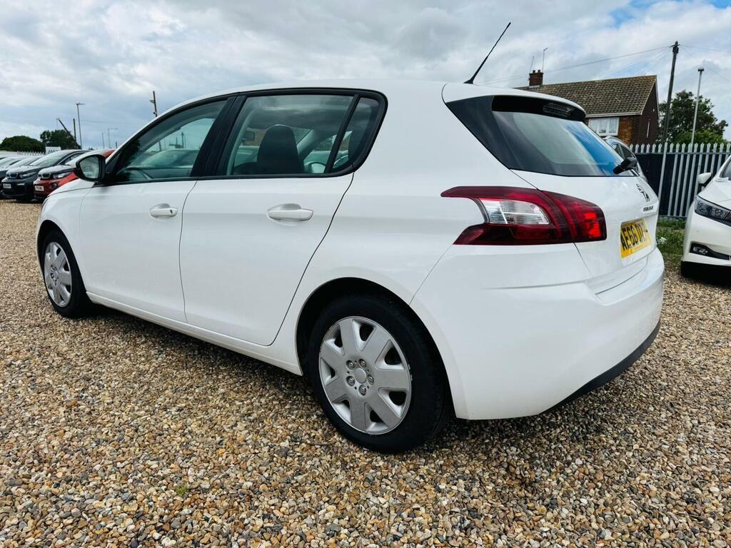 Peugeot 308 1.2 Puretech Access Euro 6 S S White #4