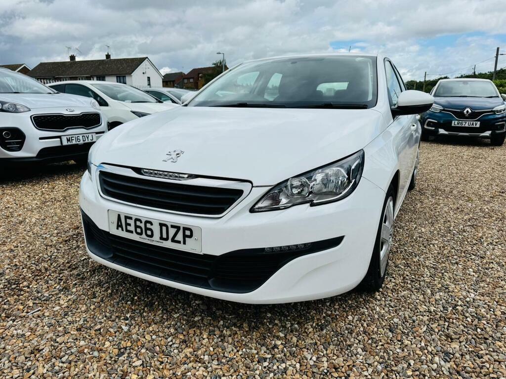 Peugeot 308 1.2 Puretech Access Euro 6 S S White #3