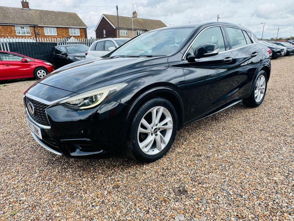 Infiniti Q30 Premium Grey #15