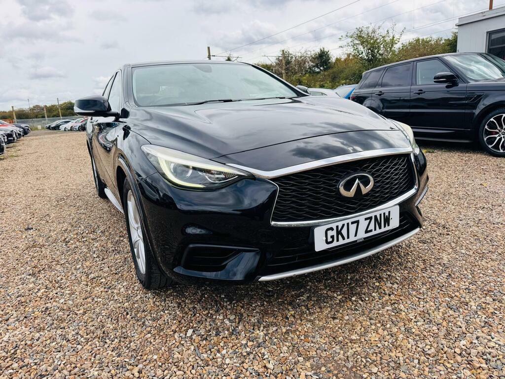 Infiniti Q30 Premium Grey #5