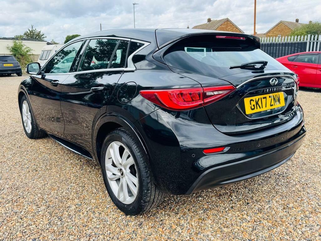 Infiniti Q30 Premium Grey #4