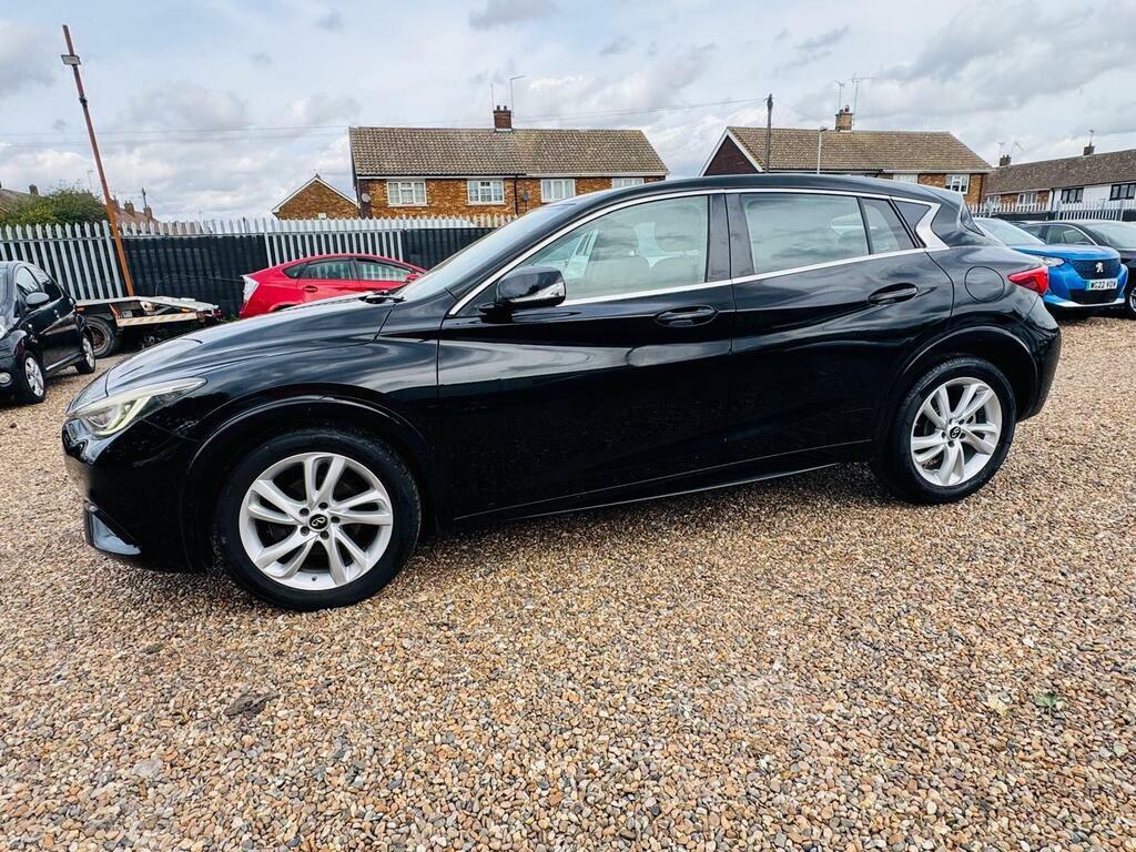 Infiniti Q30 Premium Grey #23