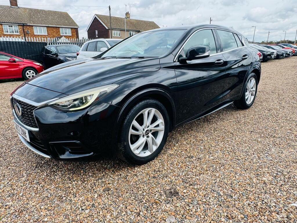 Infiniti Q30 Premium Grey #14