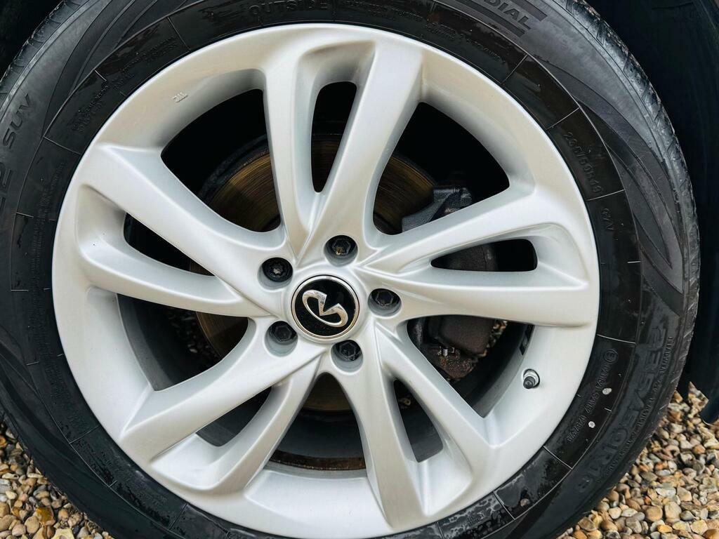 Infiniti Q30 Premium Grey #41