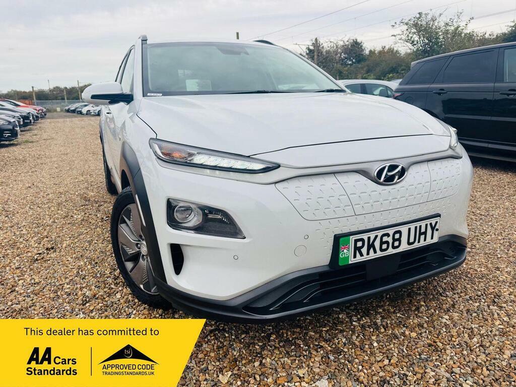 Hyundai Kona 64Kwh Premium Se White