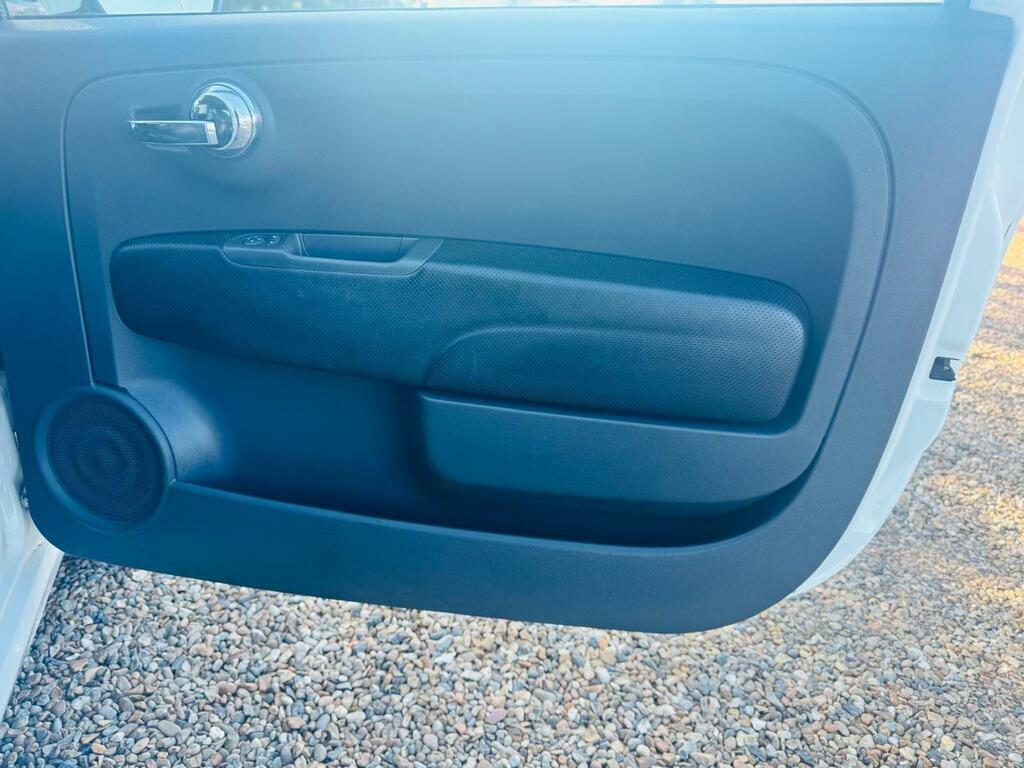 Fiat 500 Lounge Dualogic White #21