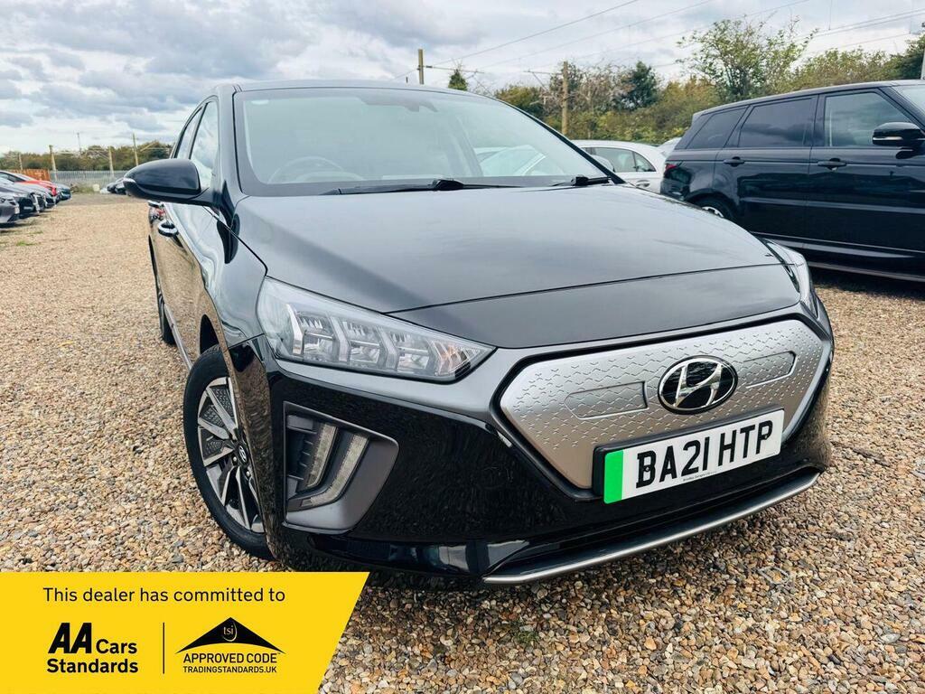Hyundai Ioniq 38.3Kwh Premium Black