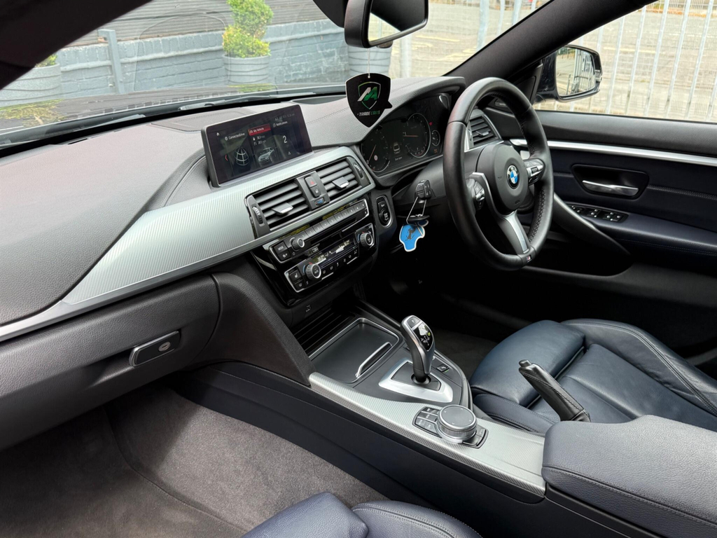 BMW 4 Series Black #60