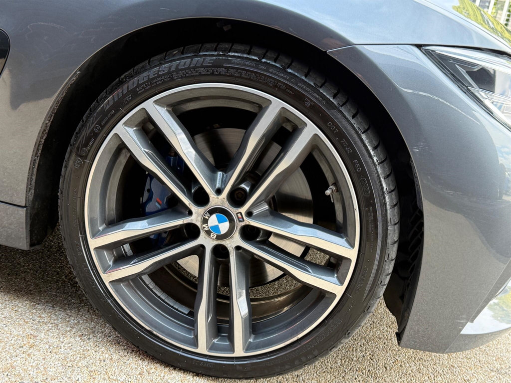 BMW 4 Series Black #13