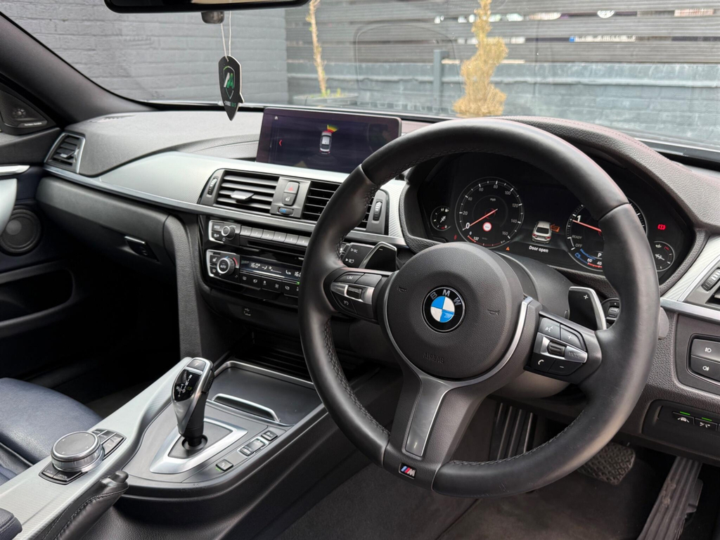 BMW 4 Series Black #34