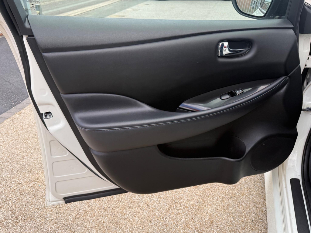 Nissan Leaf 62 Kwh E Tekna Vq Grey #30
