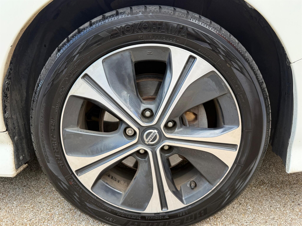 Nissan Leaf 62 Kwh E Tekna Vq Grey #10