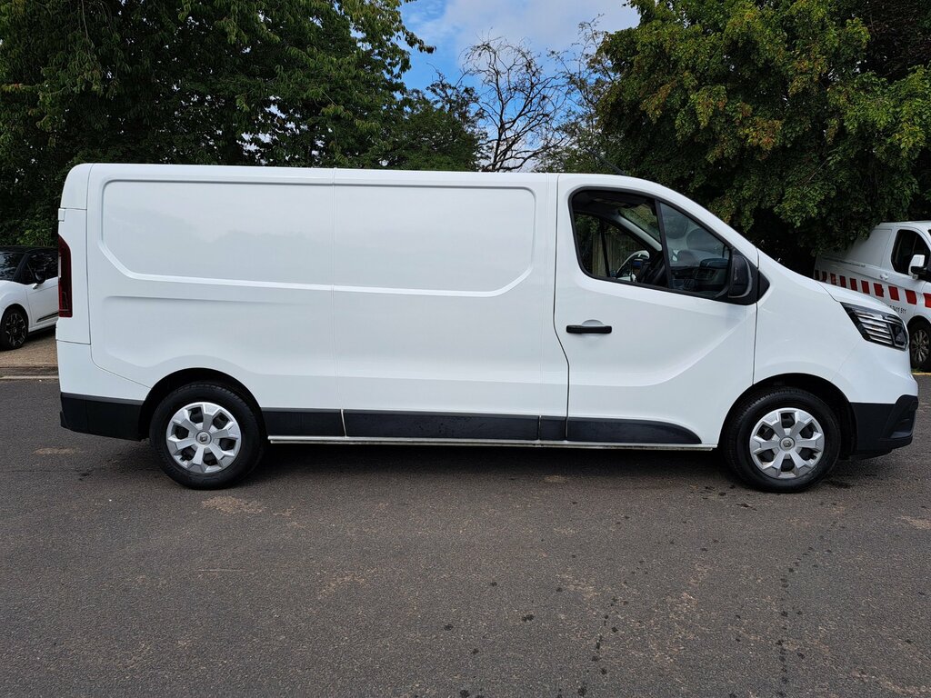 Renault Trafic 2.0 Dci Blue Ll30 Business Panel Van M White #5