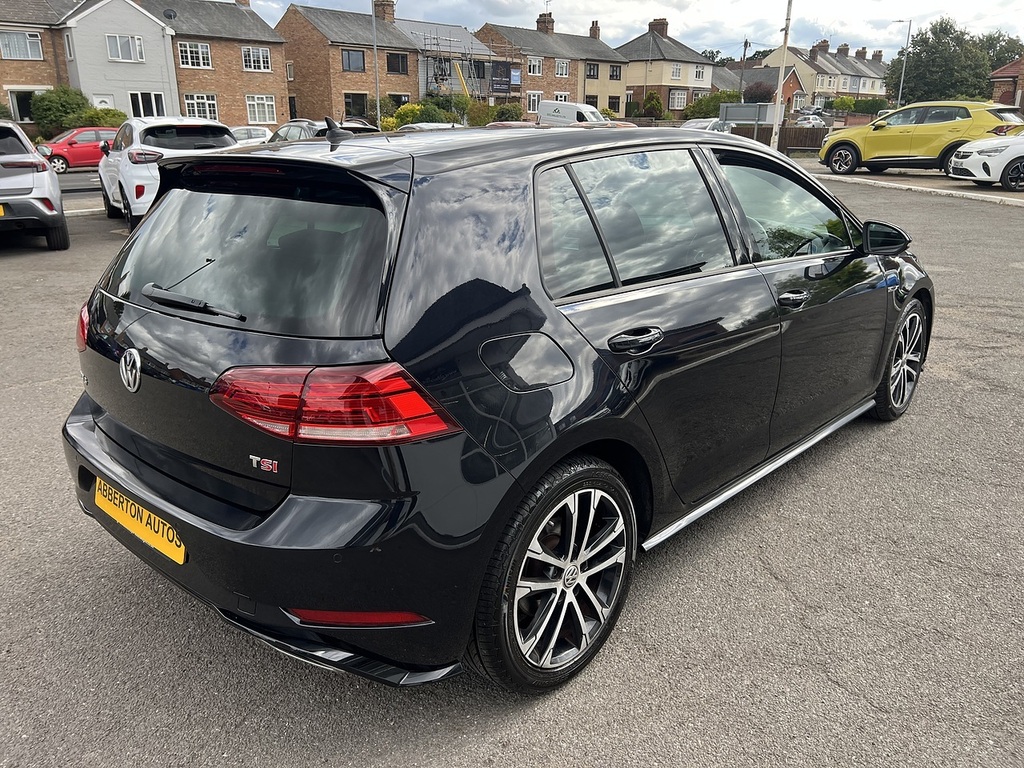 Volkswagen Golf 1.5 Tsi Evo R-line Hatchback Eur Black #4