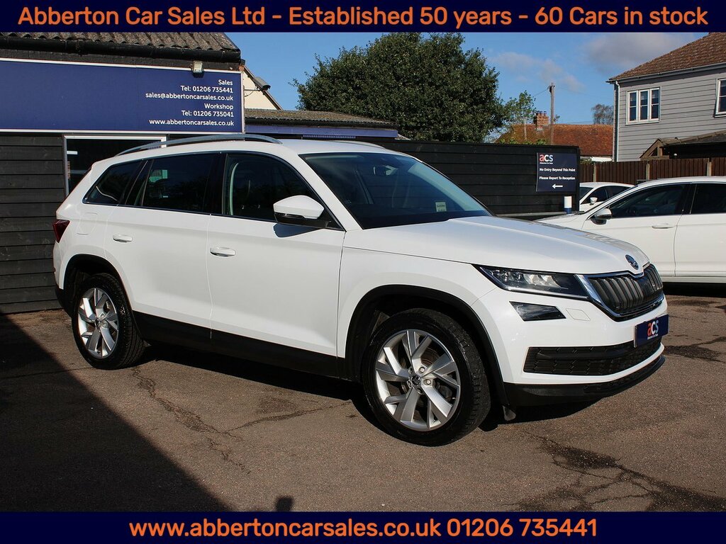 Skoda Kodiaq Tsi Act Edition White #3