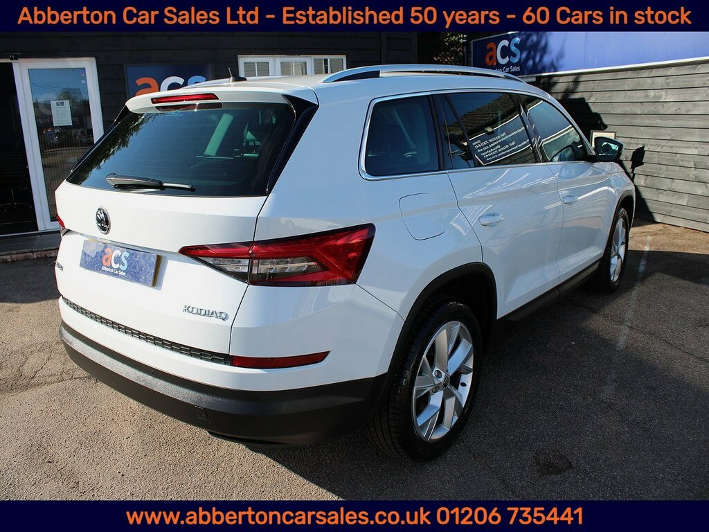 Skoda Kodiaq Tsi Act Edition White #4