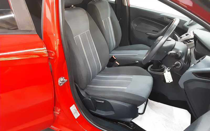Ford Fiesta 1.4 Zetec 16V 96 Bhp Silver #7