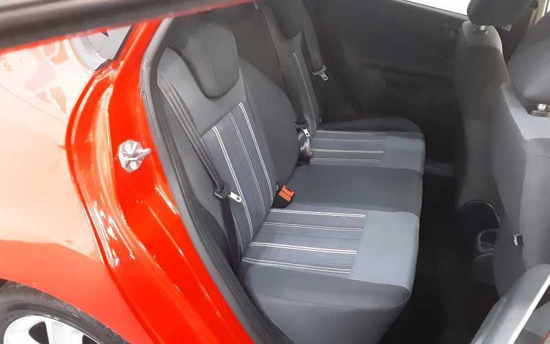 Ford Fiesta 1.4 Zetec 16V 96 Bhp Silver #8