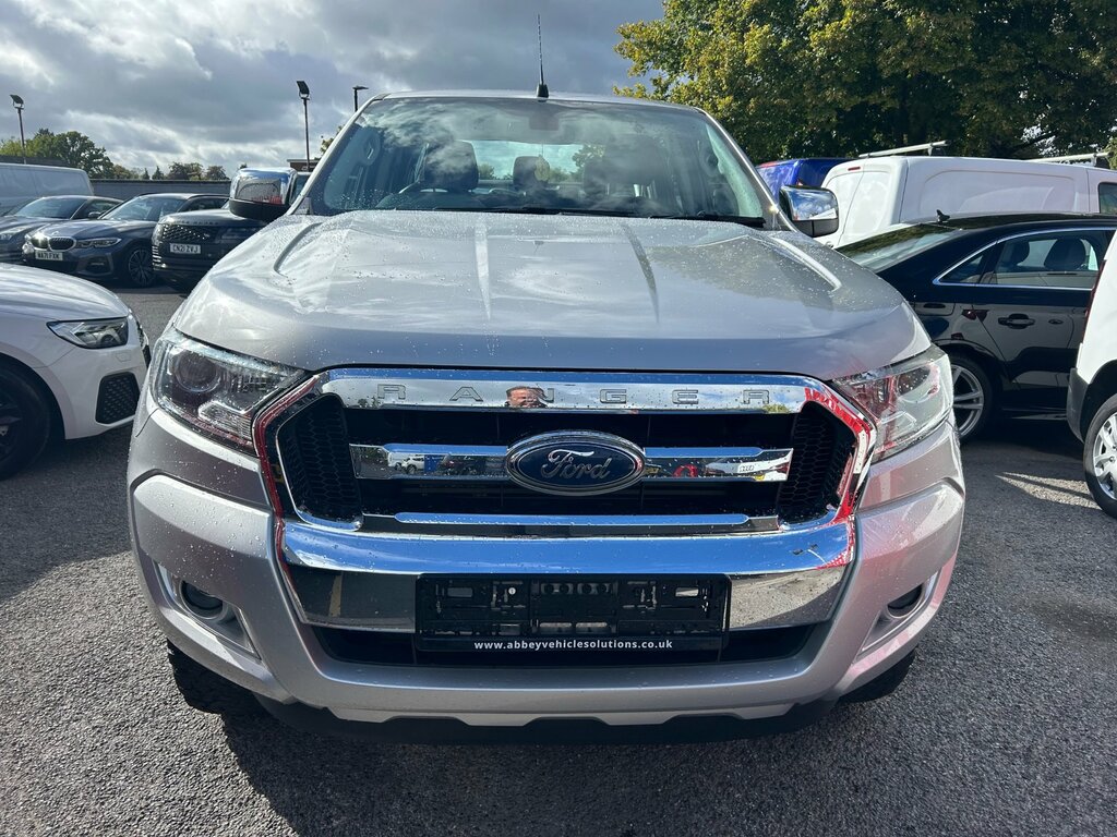 Ford Ranger 2.2 Tdci Xlt Super Pickup Extended Cab Silver #2