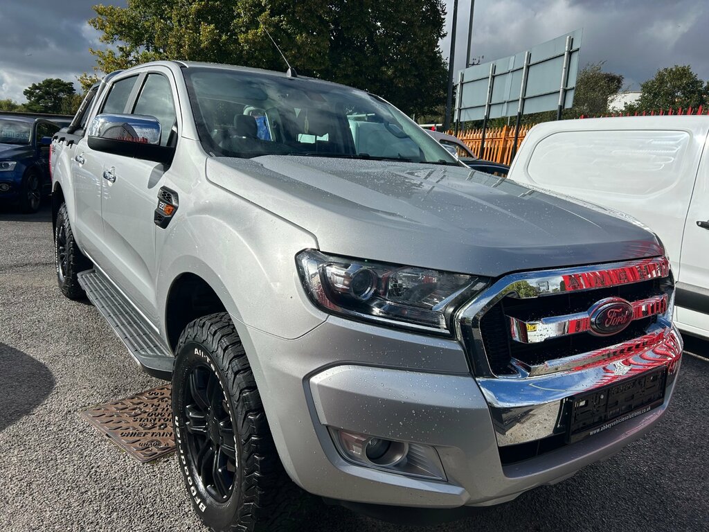 Ford Ranger 2.2 Tdci Xlt Super Pickup Extended Cab Silver