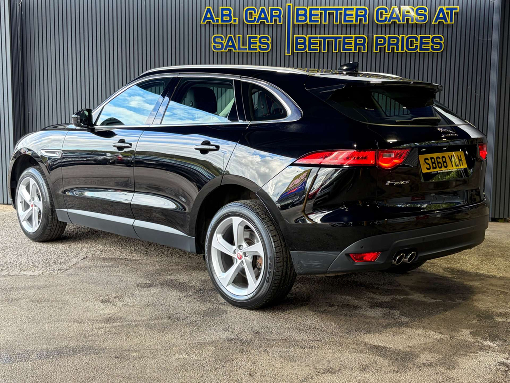 Jaguar F-Pace Prestige Black #3