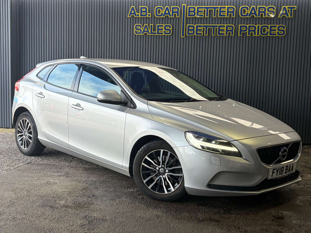 Volvo V40 Petrol 