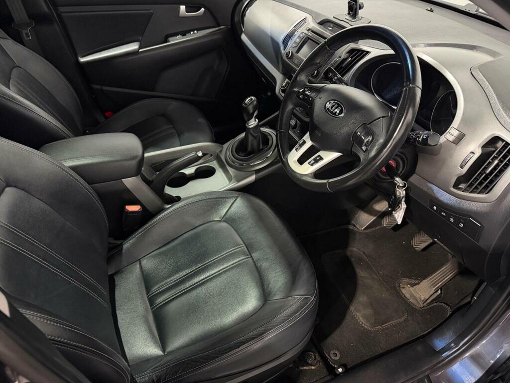 Kia Sportage Kx-3 Black #8