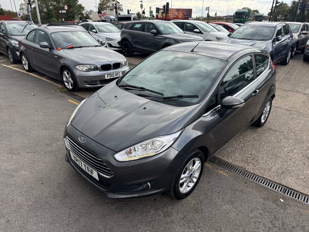Ford Fiesta 1.25 Zetec Hatchback Euro 6 82 Grey
