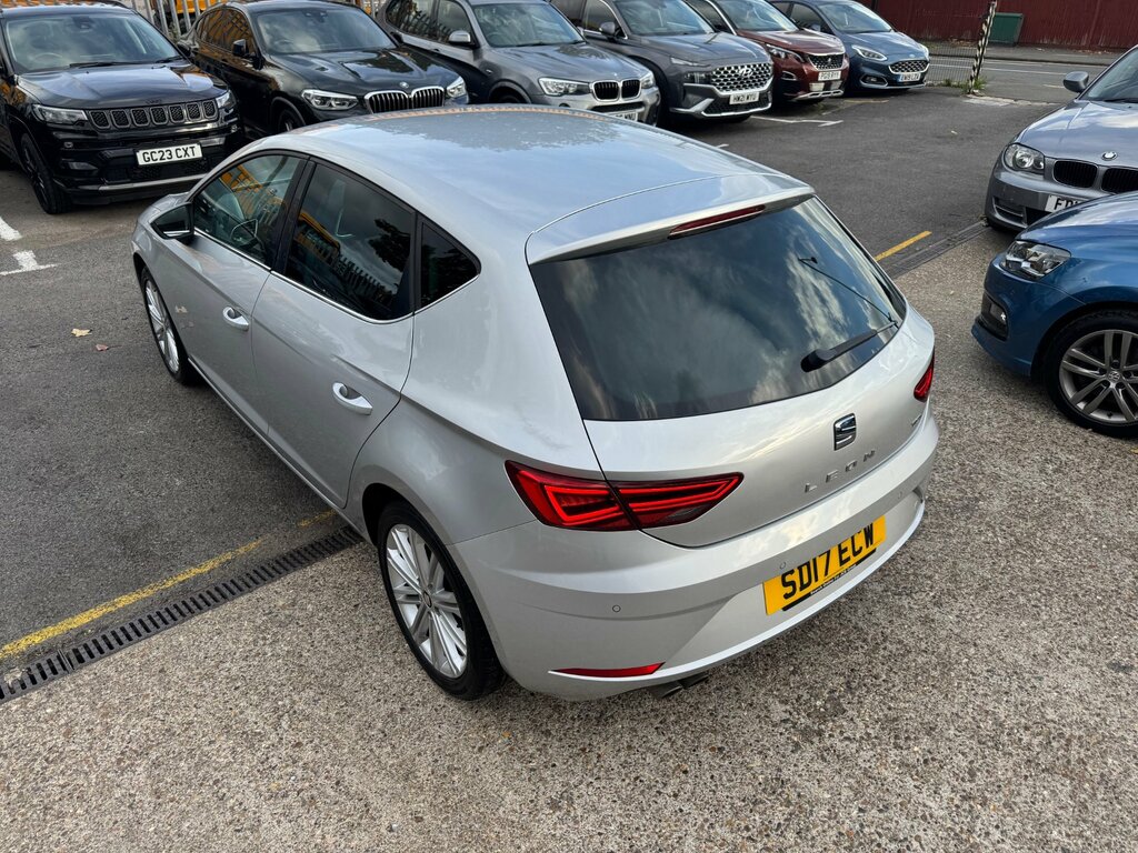 Seat Leon 1.6 Tdi Se Dynamic Technology Dsg 114 Bhp White #8