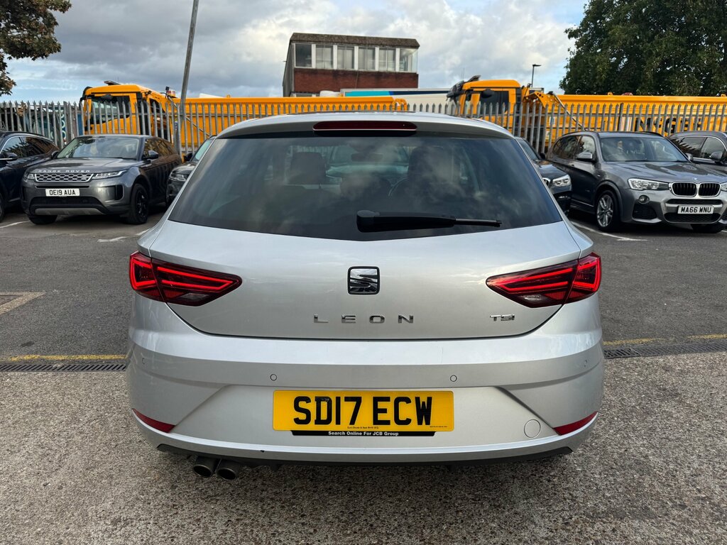 Seat Leon 1.6 Tdi Se Dynamic Technology Dsg 114 Bhp White #9