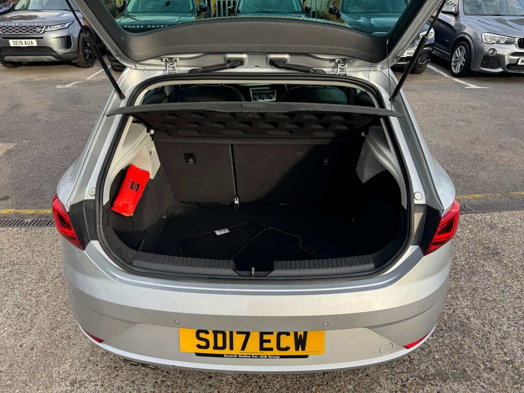 Seat Leon 1.6 Tdi Se Dynamic Technology Dsg 114 Bhp White #46