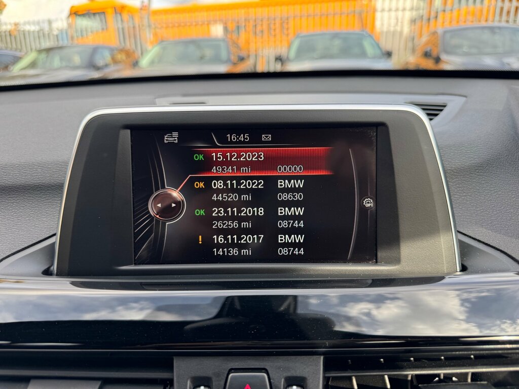 BMW X1 Sdrive18d Xline Black #28