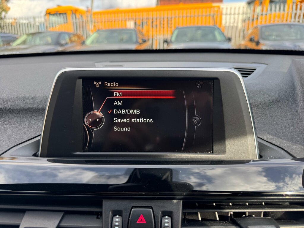 BMW X1 Sdrive18d Xline Black #29
